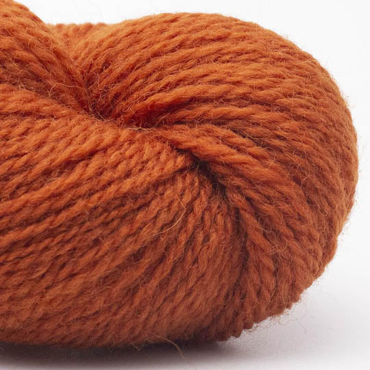écheveau de laine à tricoter British blue fingering de Erika Knight coloris 05 burnt orange