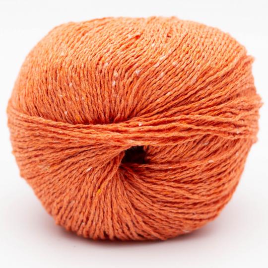 pelotes de fil à tricoter Reborn Denim Uni de Kremke en coton recyclé coloris 161 orange