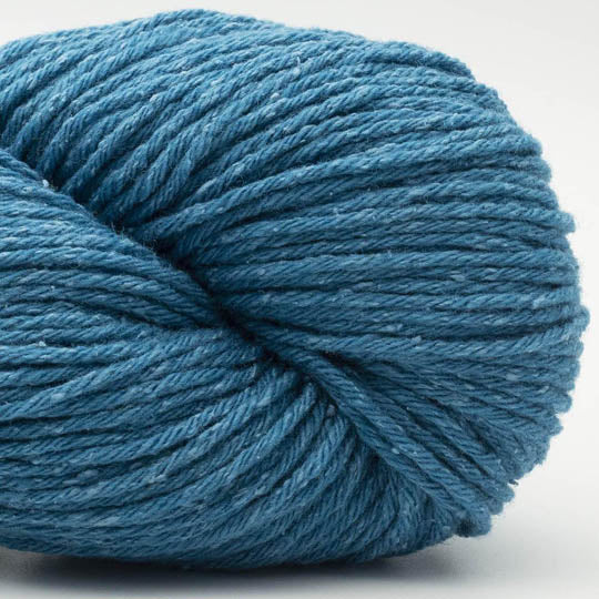 écheveau de fil à tricoter Northern Lights GOTS de BC GARN en laine et soie, coloris 19 dark turquoise