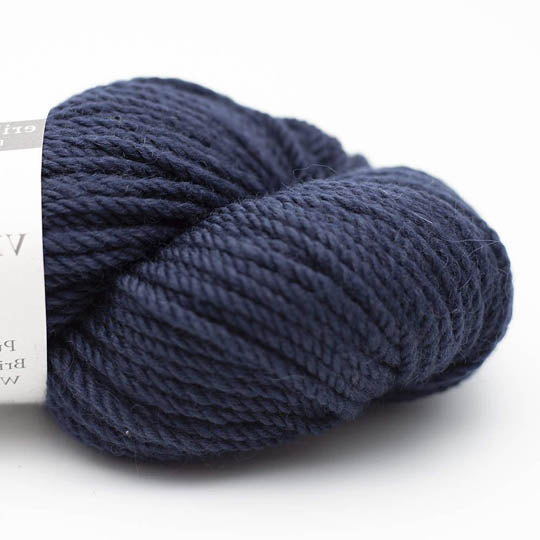 écheveau de fil à tricoter Big Vintage Wool de Erika Knight coloris dark (bleu marine)