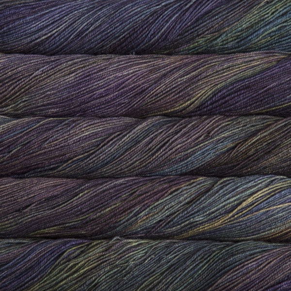 écheveaux de fil à tricoter Sock de Malabrigo en laine mérinos coloris Candombe (bleu, violet)
