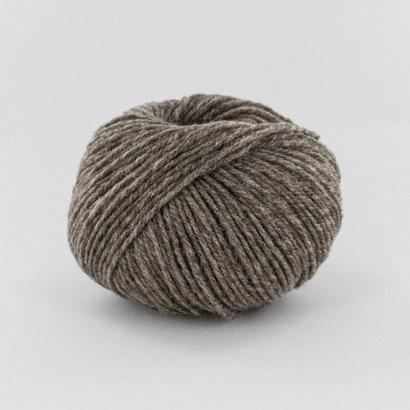 pelote de laine Fonty Fado, coloris 662 marron clair