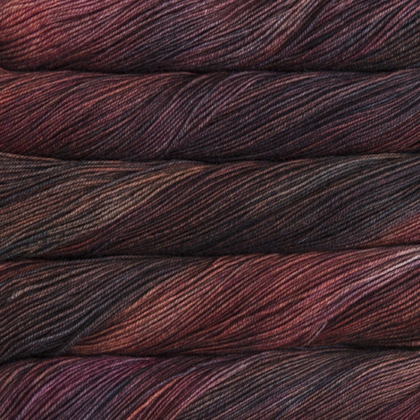 écheveaux de fil à tricoter Sock de Malabrigo en laine mérinos coloris Marte (orange, violet)