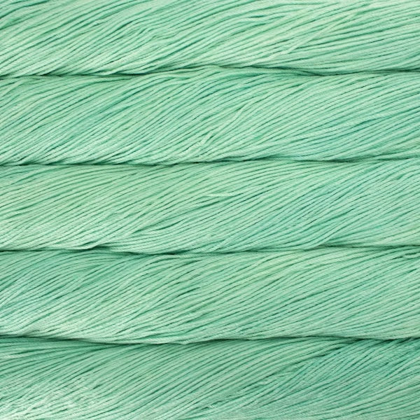 écheveaux de laine merino Arroyo de Malabrigo coloris Water Green (vert d'eau clair)