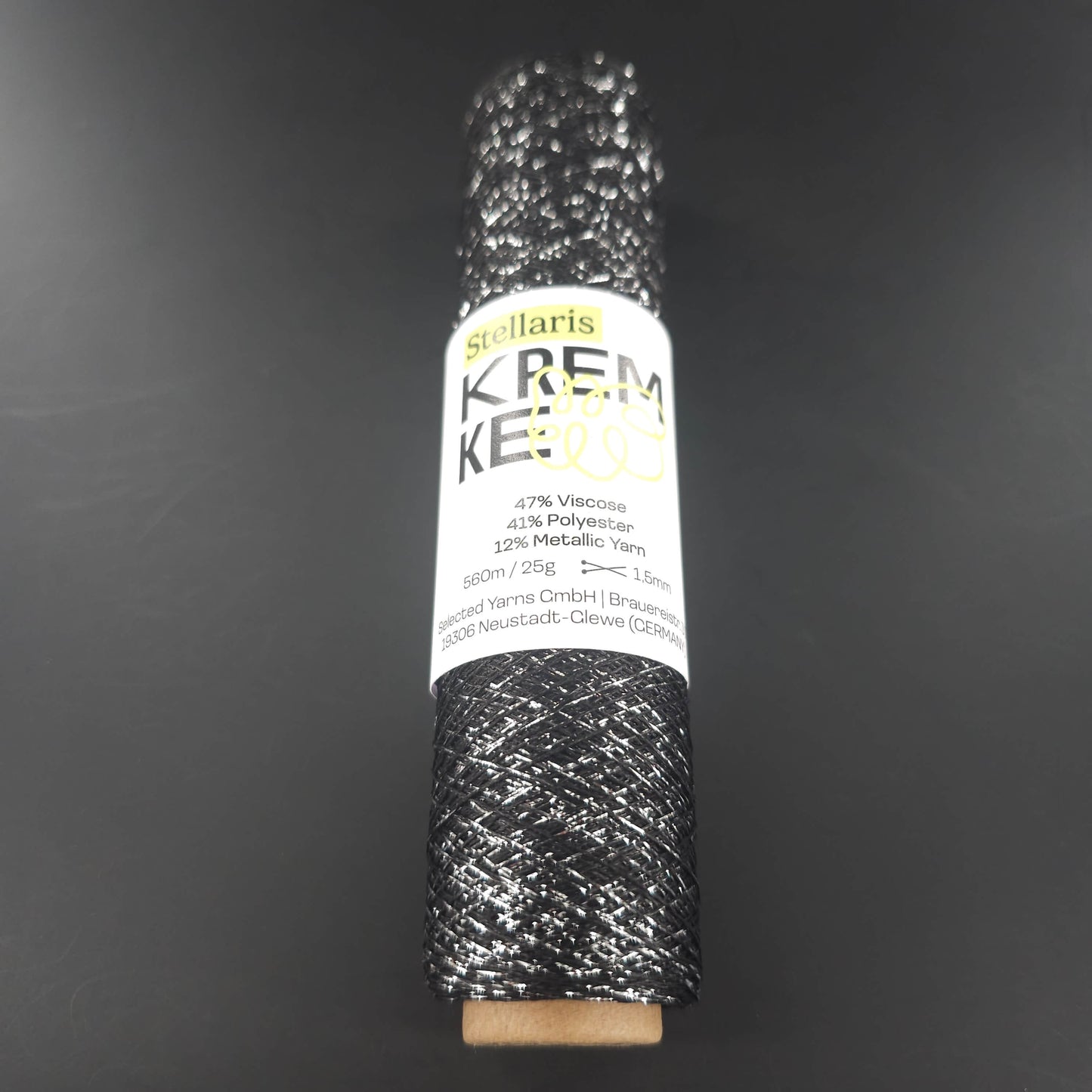 bobine de fil metallisé stellaris de kremke, coloris 197 black silver