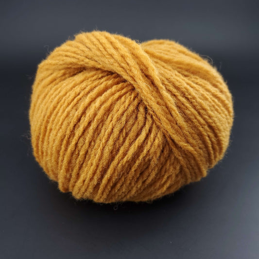 pelote de laine Fonty 1880 coloris 104 jaune sur fond noir