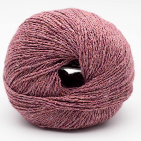pelote de fil à tricoter Reborn Denim Uni de Kremke en coton recyclé coloris 120 rose quartz