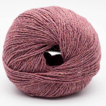 pelote de fil à tricoter Reborn Denim Uni de Kremke en coton recyclé coloris 120 rose quartz