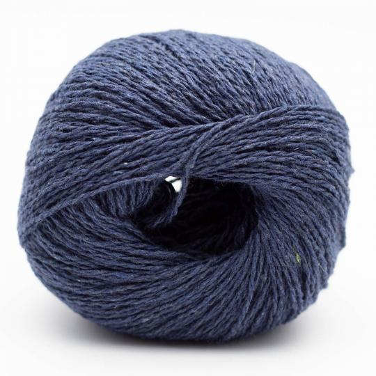 pelotes de fil à tricoter Reborn Denim Uni de Kremke en coton recyclé coloris 147 night blue