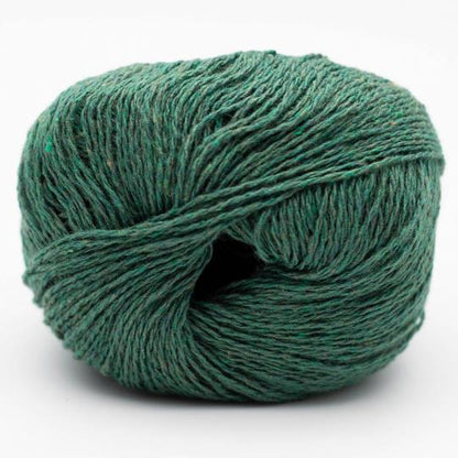 pelotes de fil à tricoter Reborn Denim Uni de Kremke en coton recyclé coloris 163 bottle green