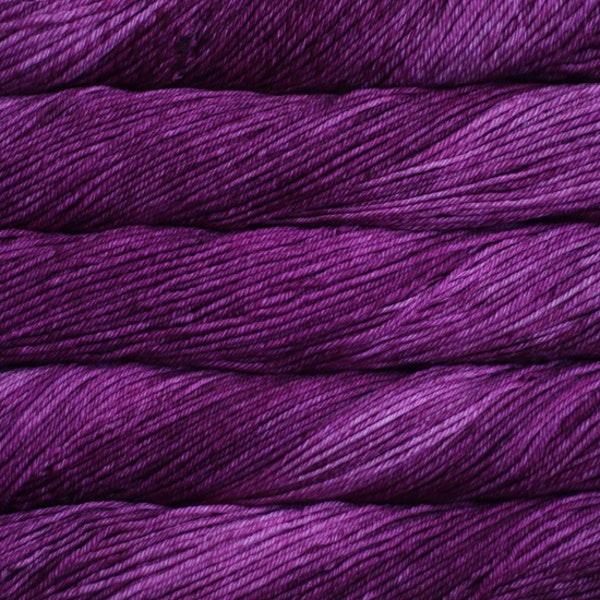 écheveaux de laine merino Arroyo de Malabrigo coloris Hollyhock (Violet-rose vif)