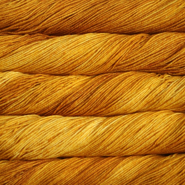 écheveaux de laine merino Arroyo de Malabrigo coloris Sunset (jaune/orange)
